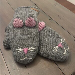Y2K Vintage DeLux Knit Wool Cat / Mouse Puppet Style Mittens for Adults / Youth